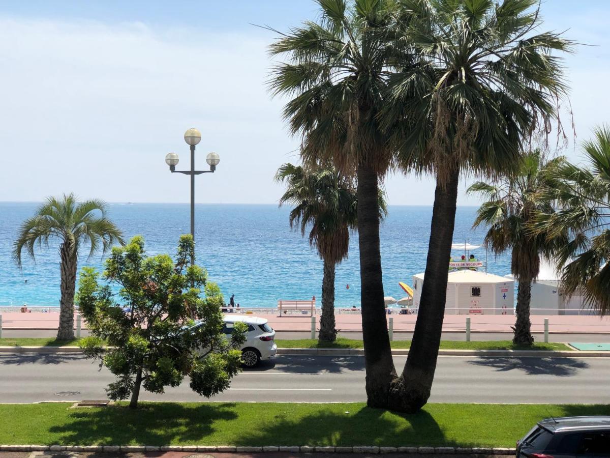 Bord De Mer A Nice Sur La Promenade Des Anglais Buitenkant foto